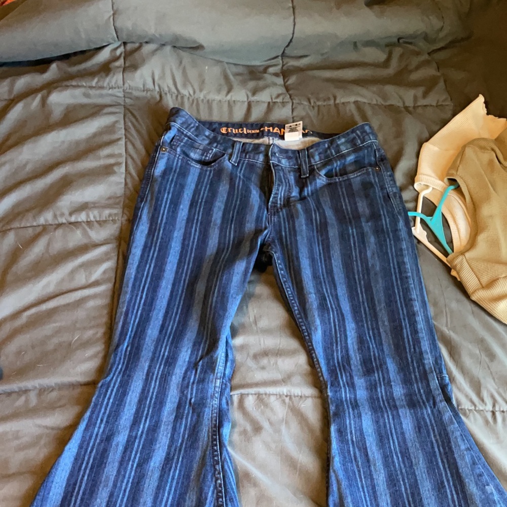 Bell bottom jeans